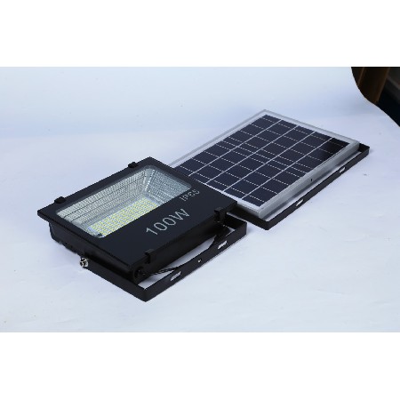 Solar charging flood light